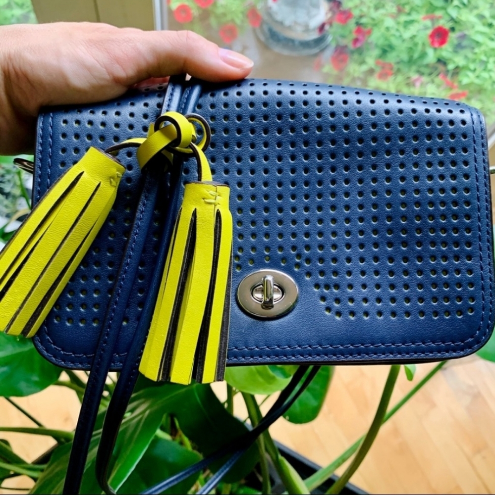 Coach crossbody